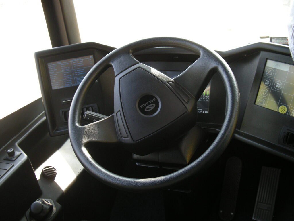Stanowisko pracy kierowcy autobusu Solaris Urbino 8,9 Electric