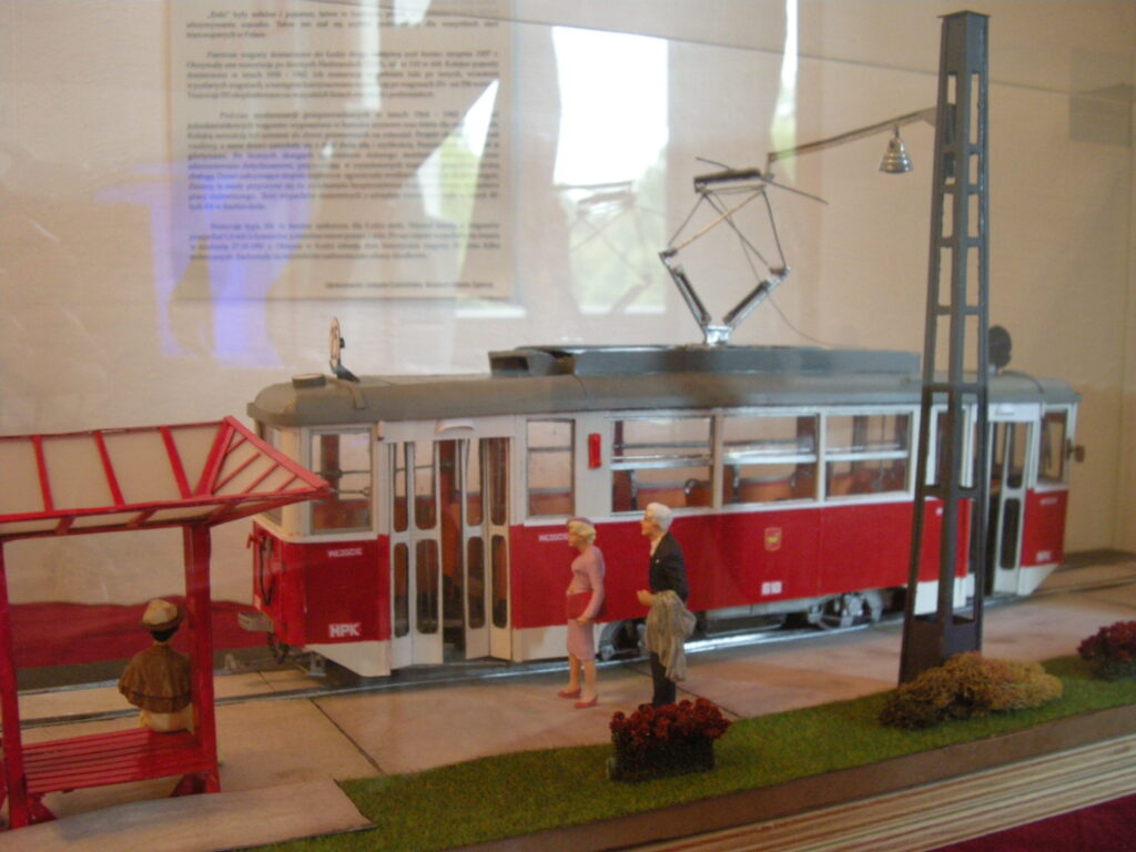 Model tramwaju 5N